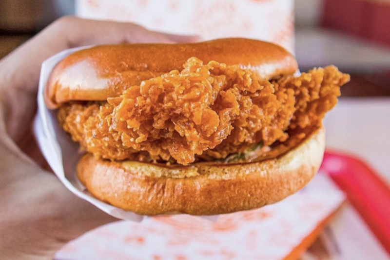 Teléfono Popeyes España: Contacto, Pedidos y Atención al Cliente