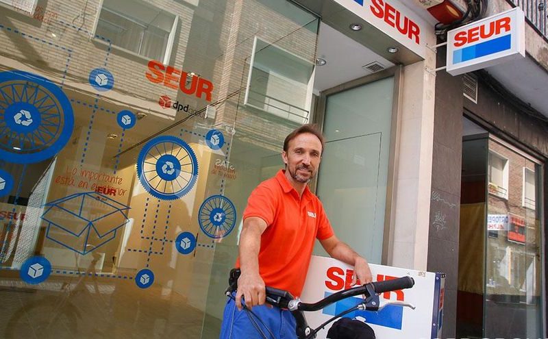 Teléfono de SEUR Córdoba Atención al Cliente: Contacto, Delegaciones, Horarios y Seguimiento de Envíos