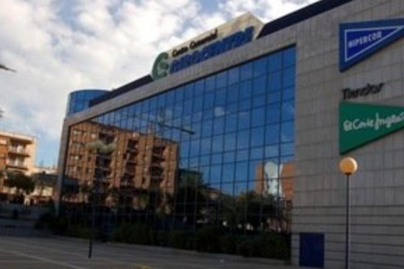Teléfono de Hipercor Girona Atención al Cliente: Contacto, Tiendas Cercanas, Horarios y Servicios